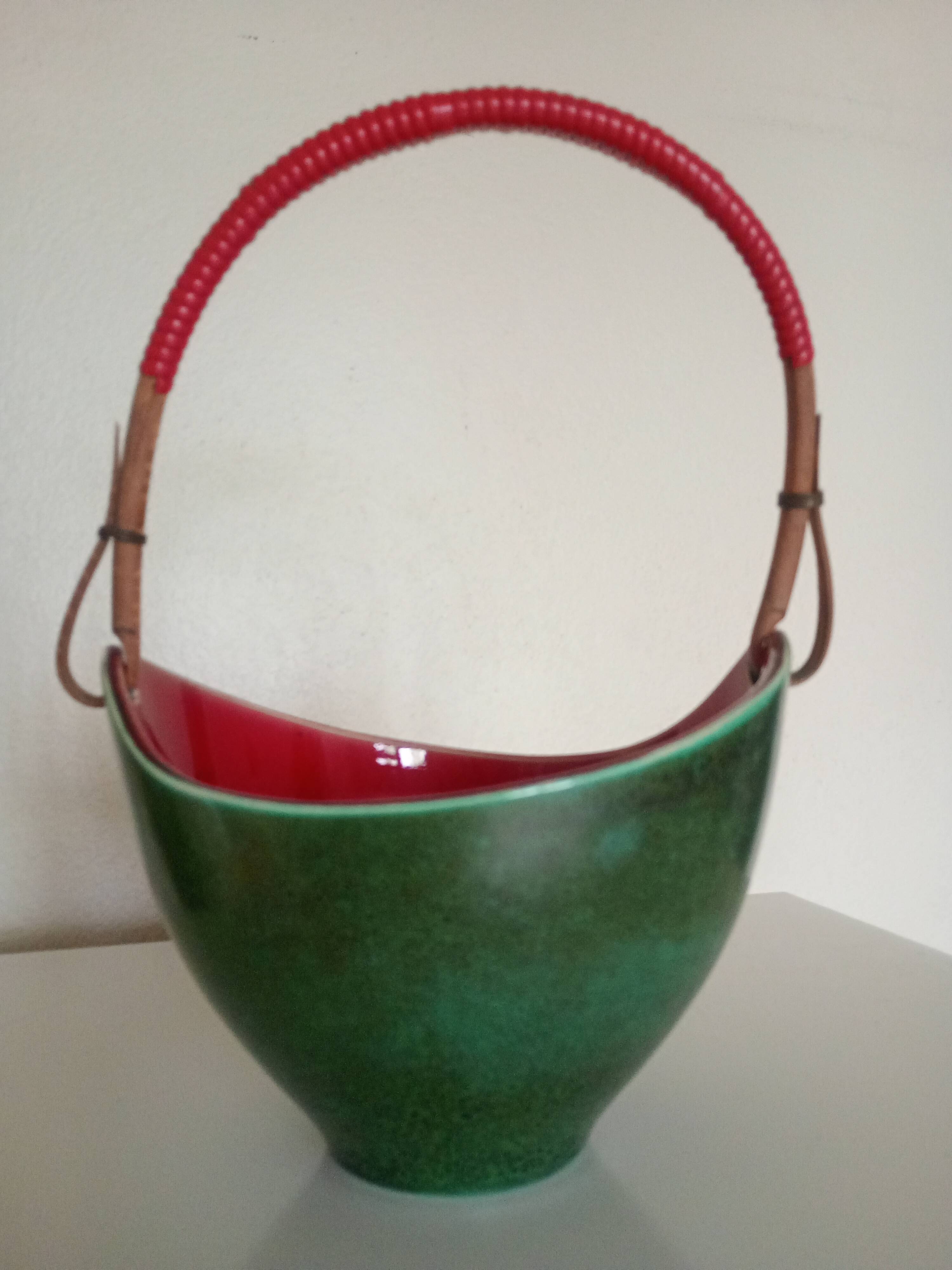 Leon elchinger soufflenheim - red and green ceramic fruit basket with handle