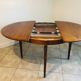 Scandinavian dining table, expandable in teak circa 60