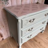 Commode style Louis XV