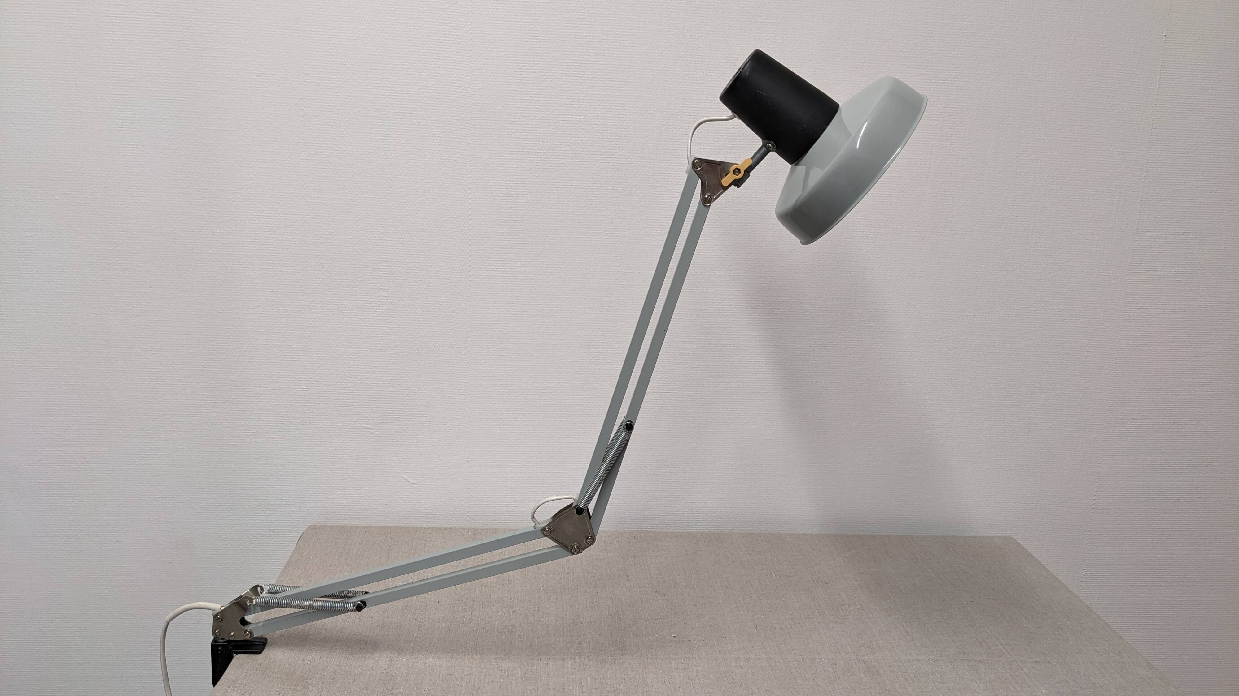 Lampe d'architecte ou de bureau articulée par Mathias, France vers 1970
