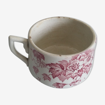 Earthenware mug with Hawthorn decor