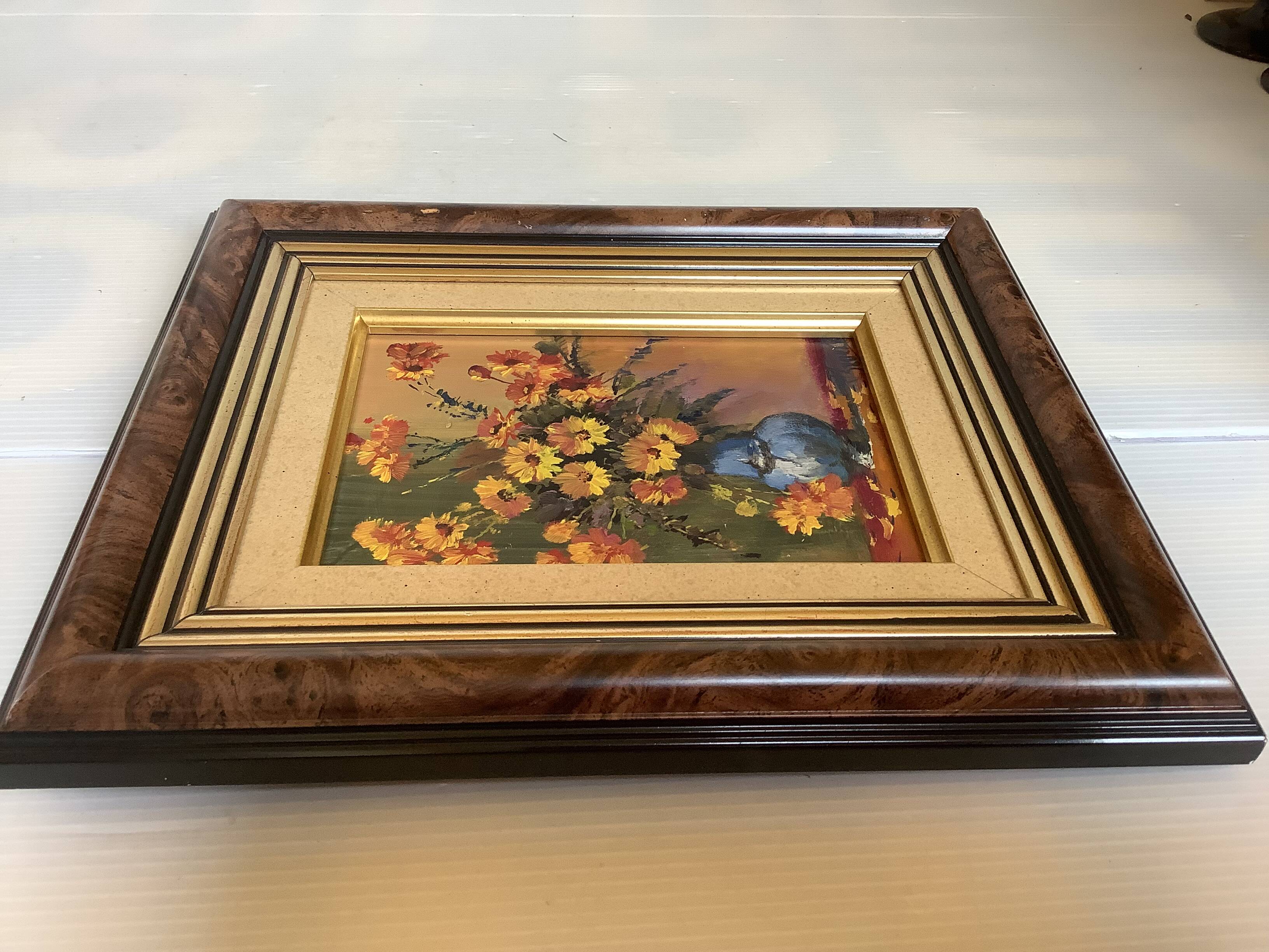 Petit tableau bouquet de fleurs huile sur panneau signée