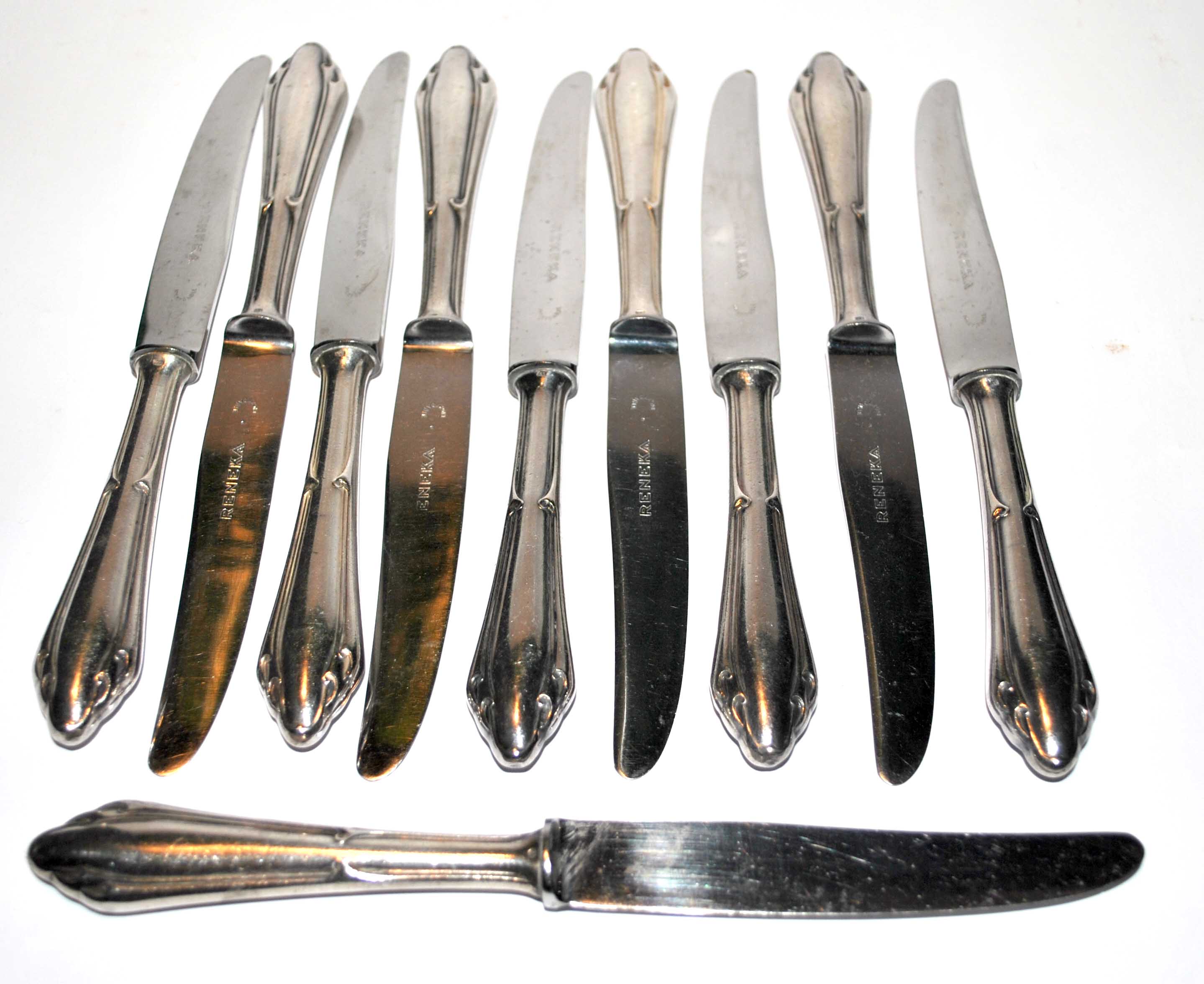 Series of 10 modernist dessert knives in silver metal RENEKA 1950