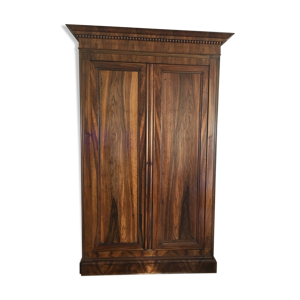 Armoire en noyer