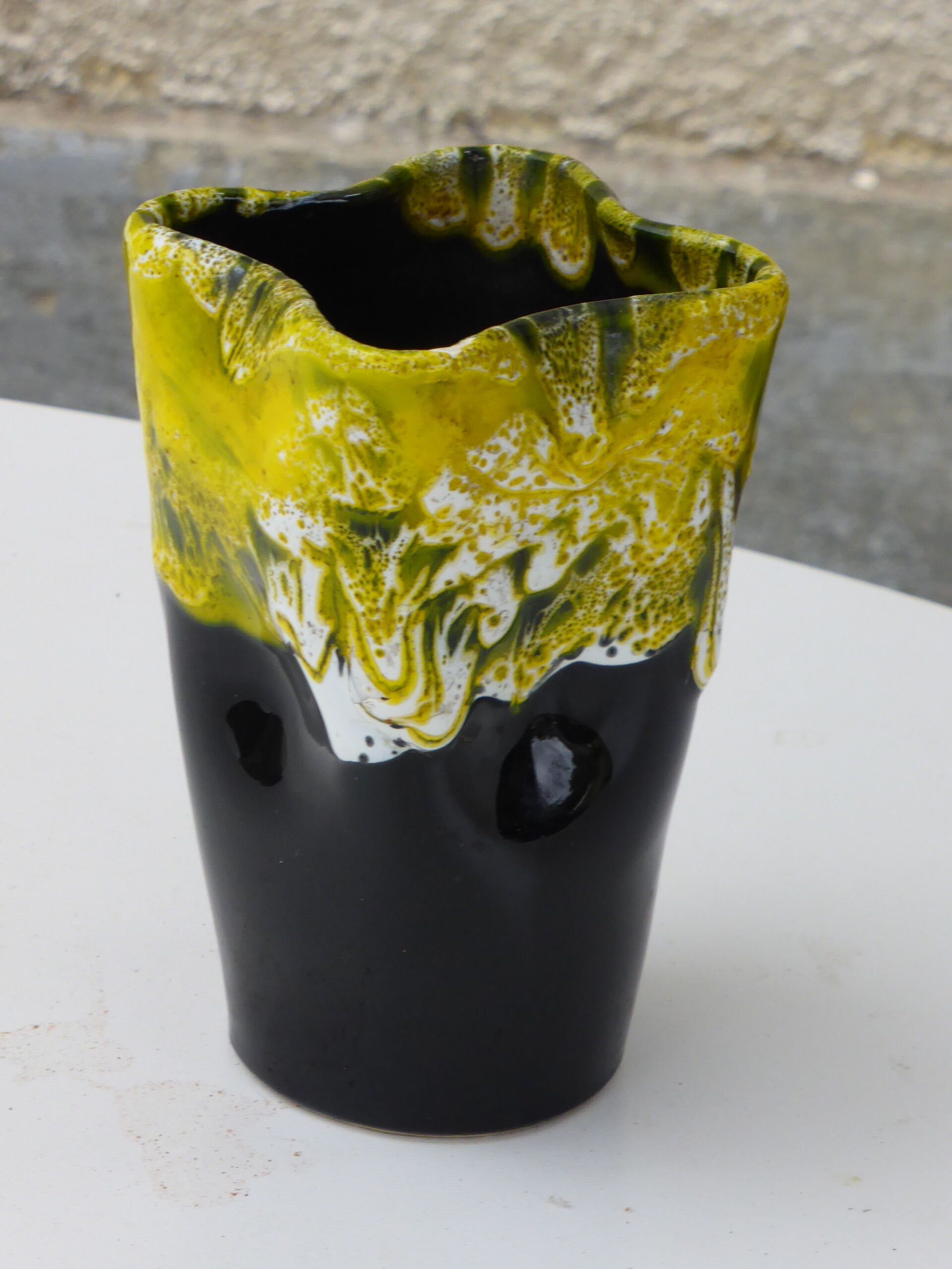 Vallauris vase design and trend in vintage yellow and black enamelled ceramics 1950/60