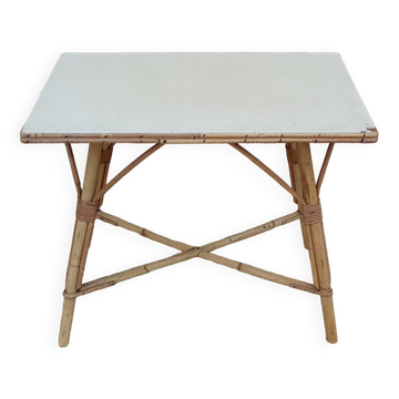Petite table basse en rotin vintage