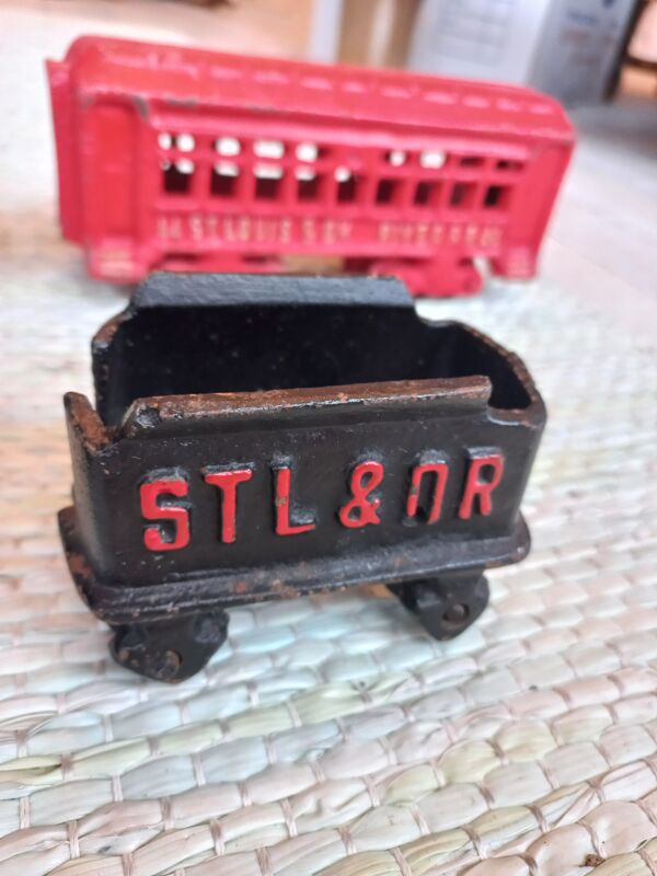 Train en fonte