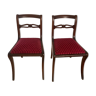 Chaise en bois et assise en velours