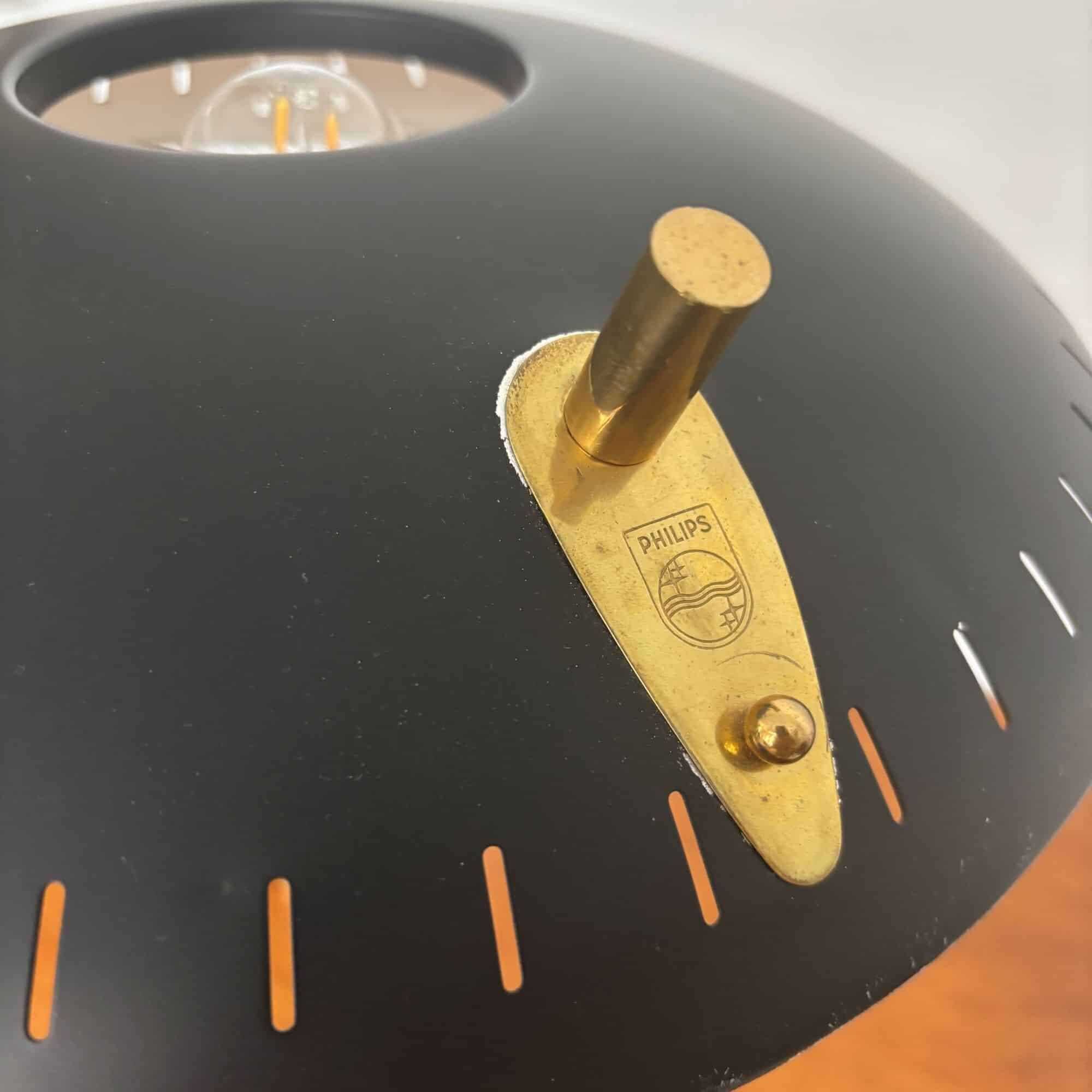 1st edition “Decora” or “Z” lamp, Louis Christiaan Kalff for Philips, 1950s