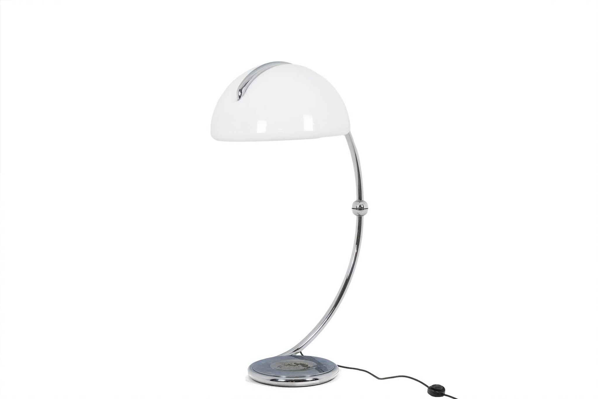 Lampadaire en métal chromé Elio Martinelli, années 1970