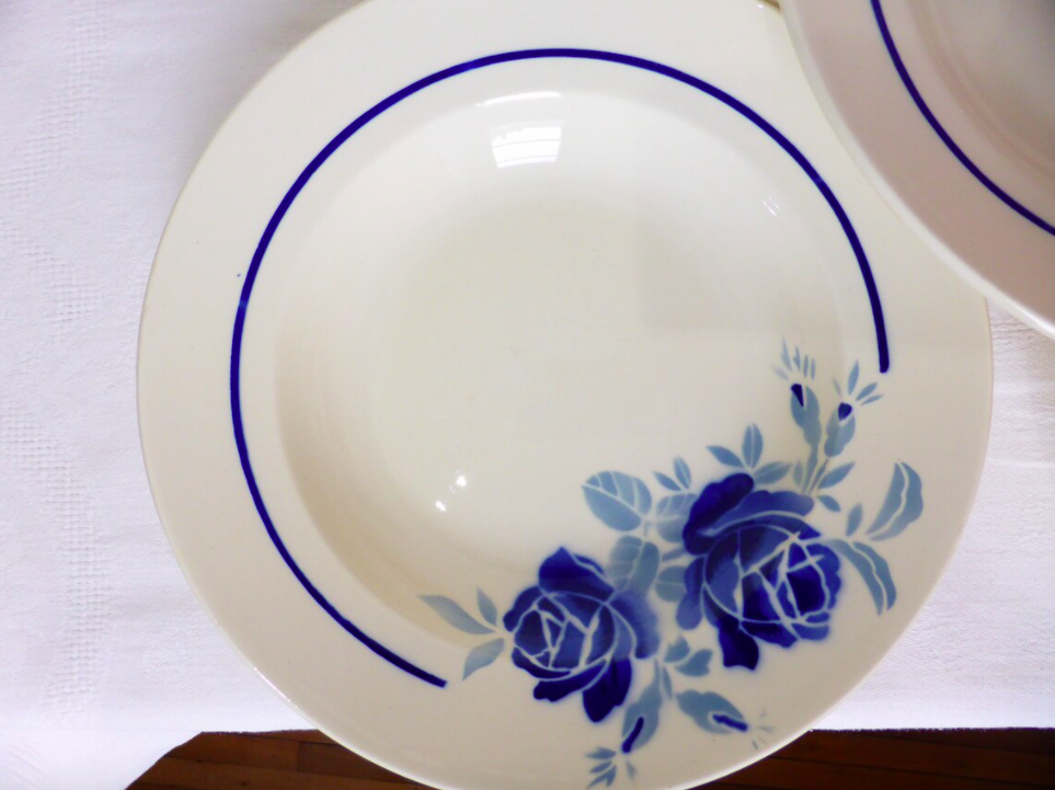 Set of 5 vintage flat plates from Grimaud Strasbourg, Poitiers model, porcelain
