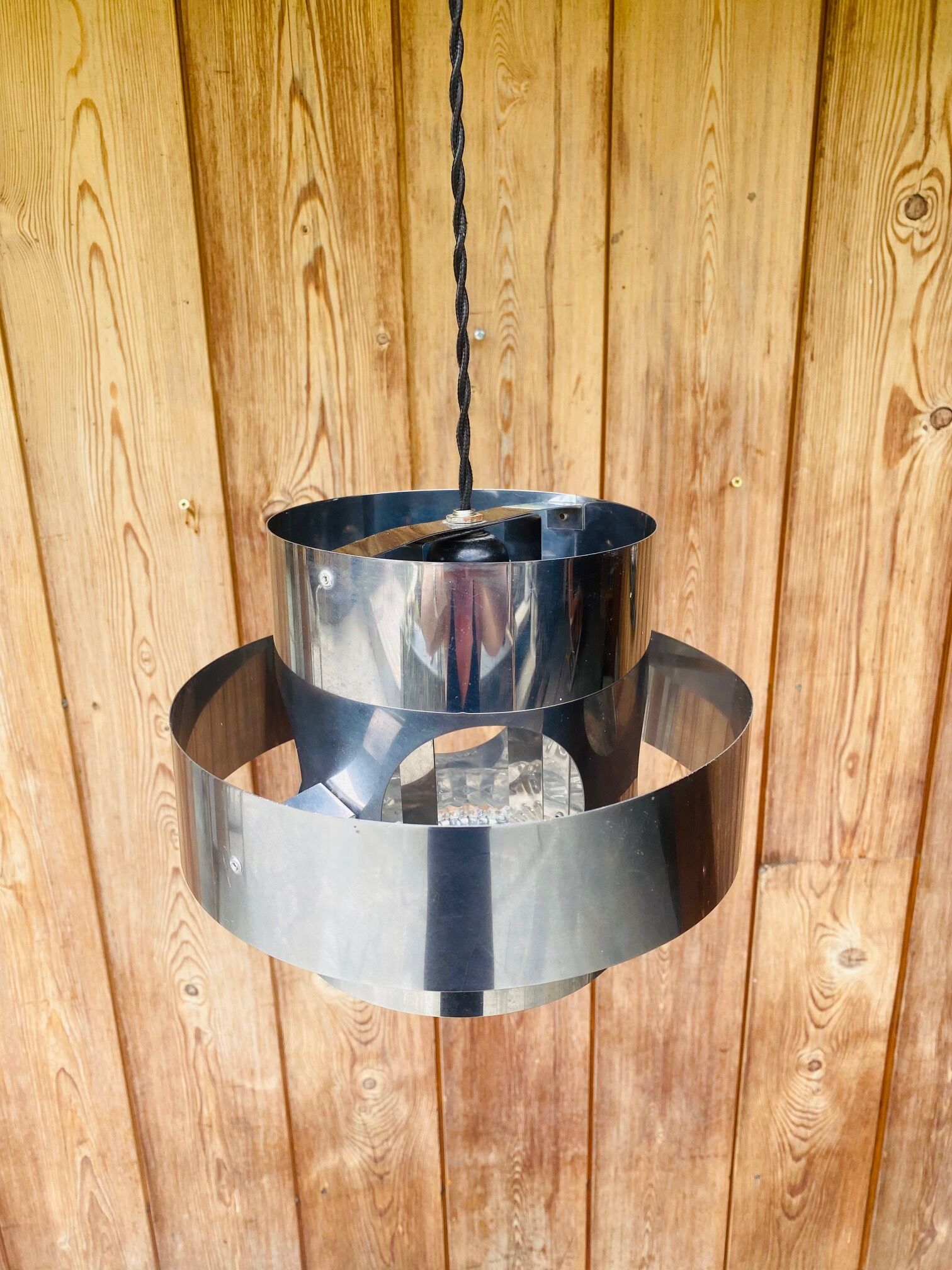 Suspension in chrome metal and glass from the 70s