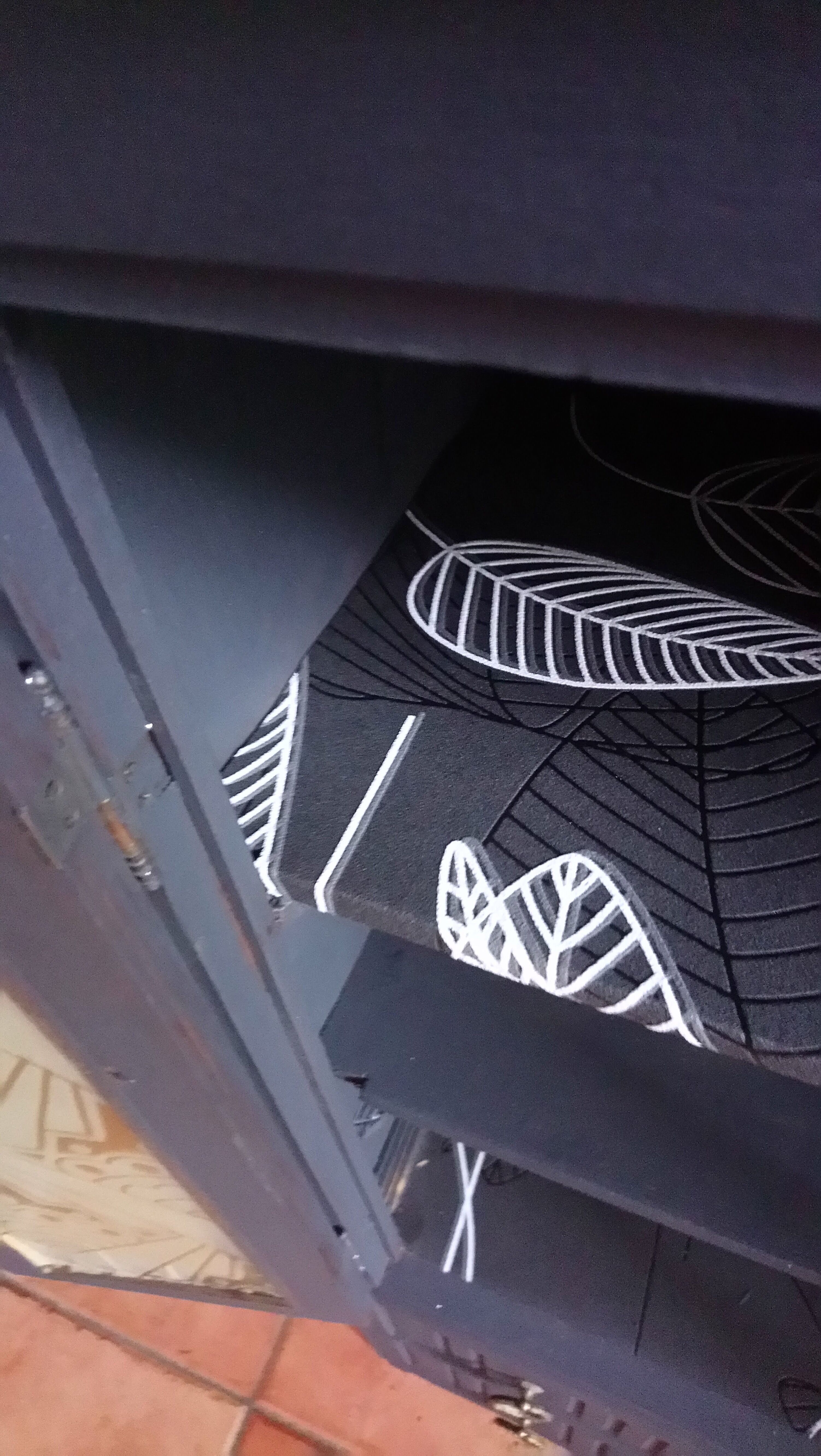 Small closet vintage