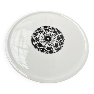 Plate from the postmodern Hilton series by Rosenthal, 1980s.