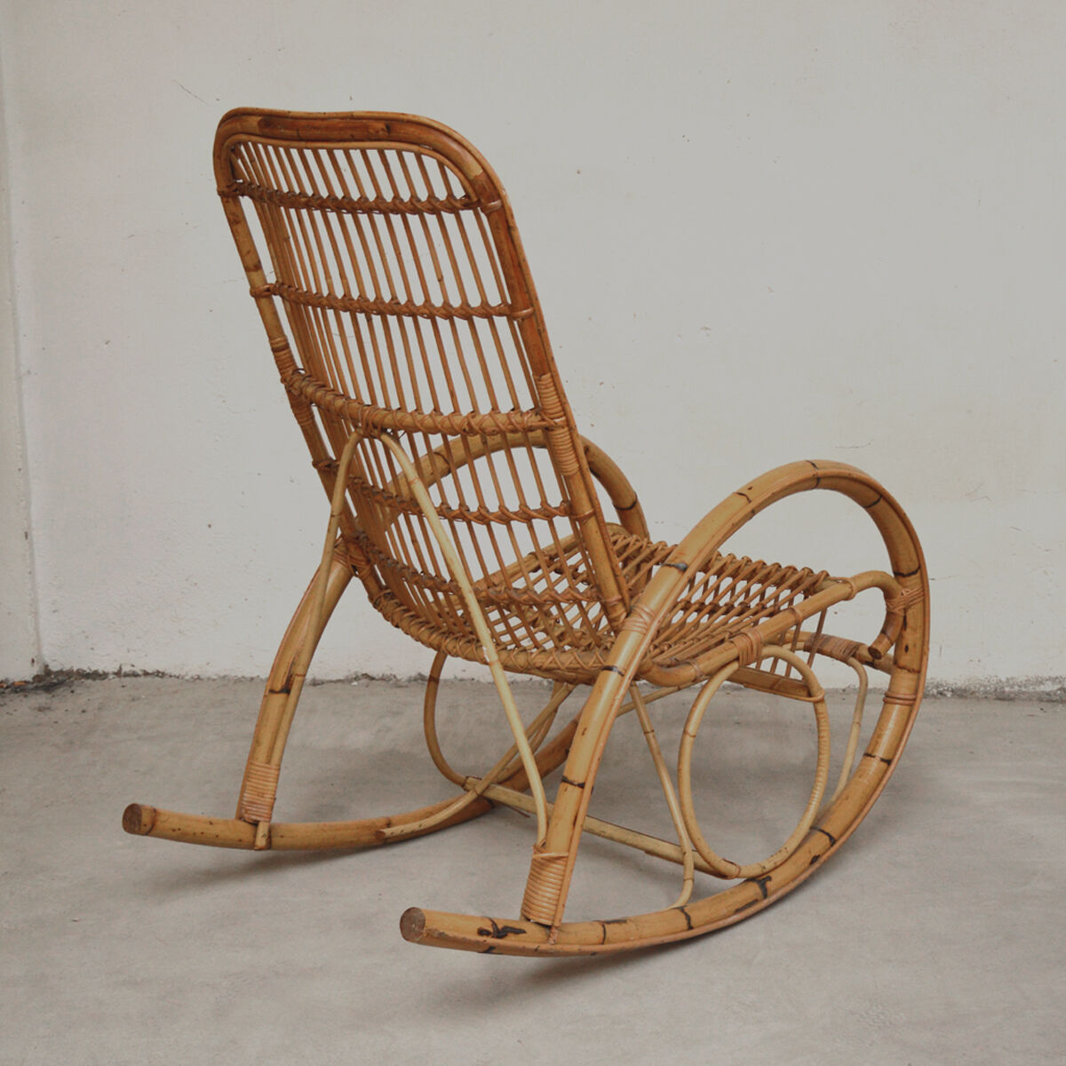 Rockingchair vintage Pièces uniques et d'occasion Selency