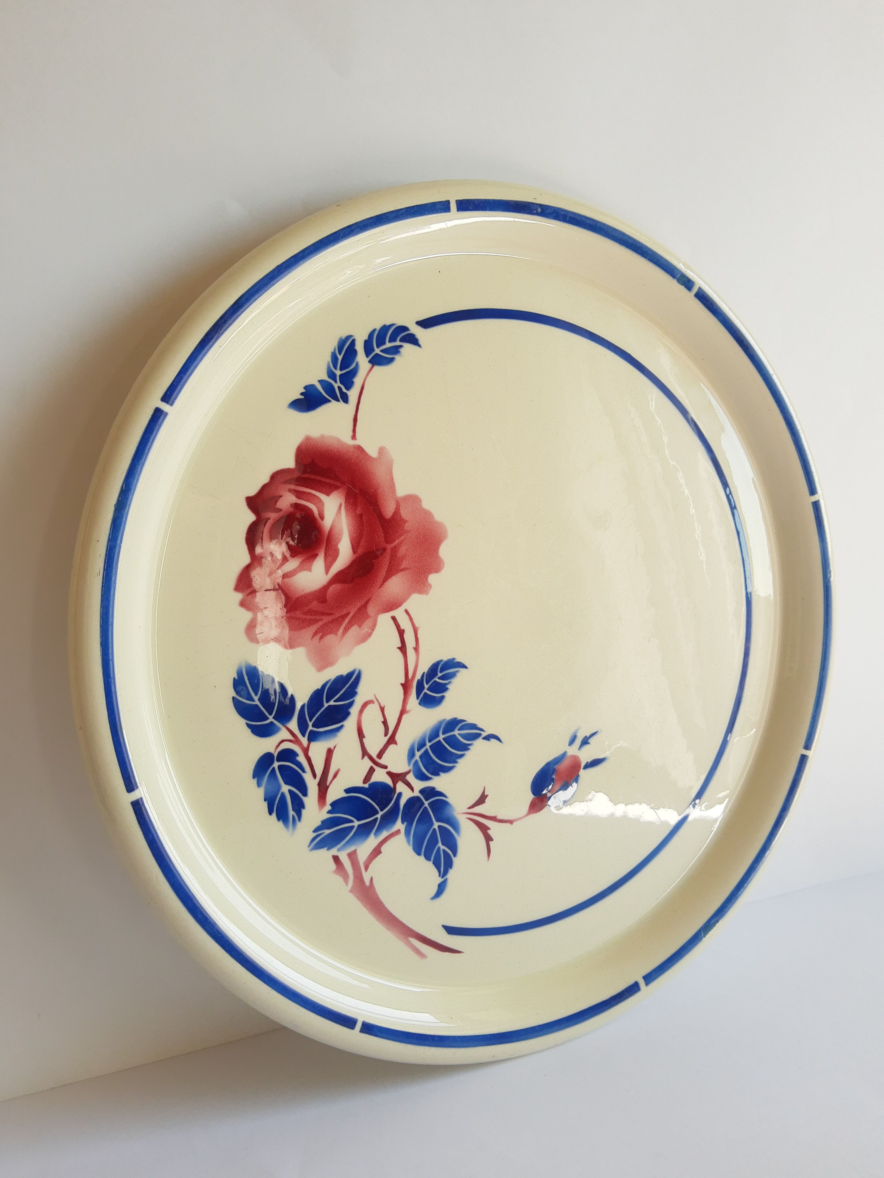 Vintage Chantal K&G Luneville model pie serving dish France