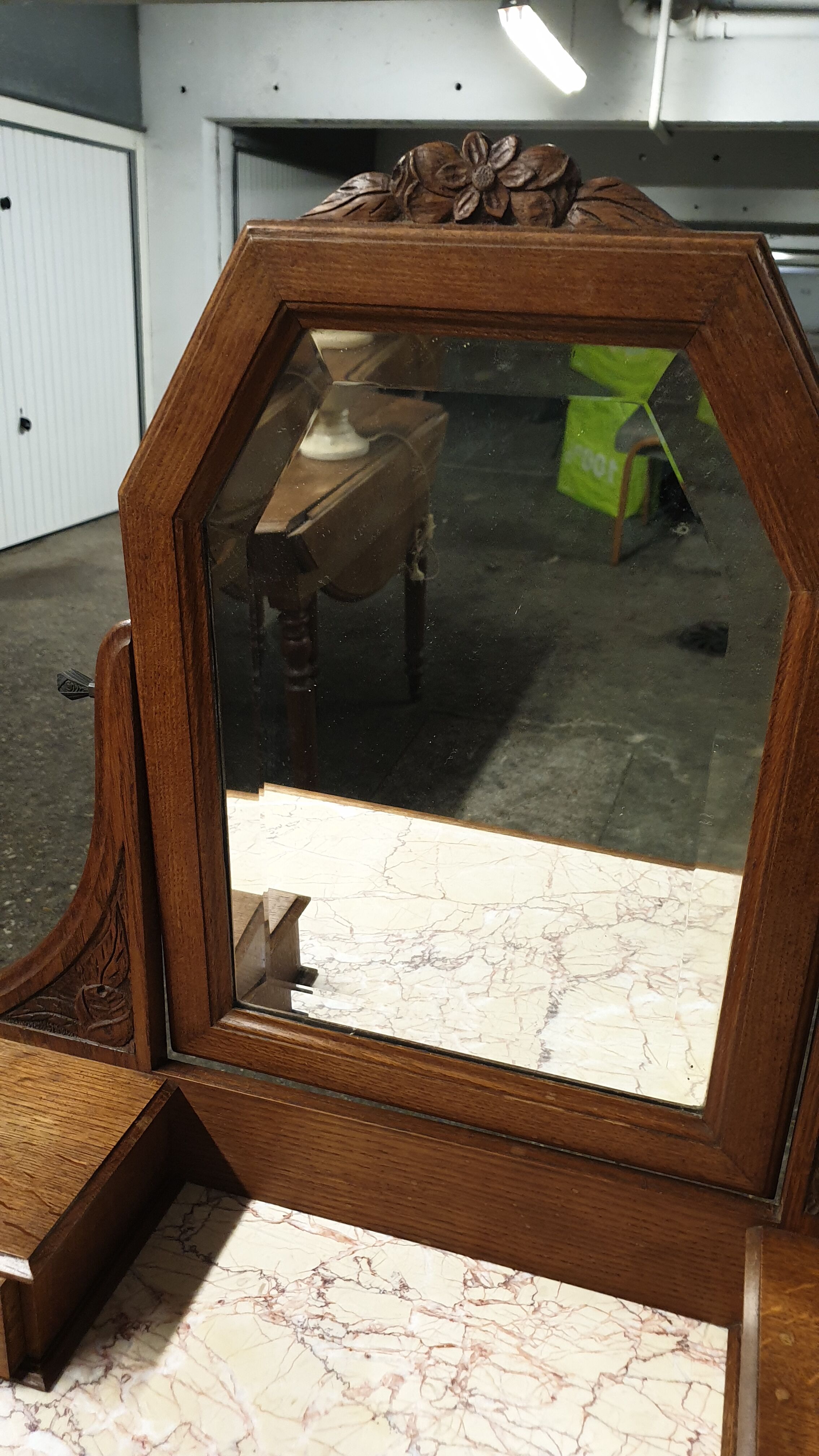 Period art nouveau hairdresser