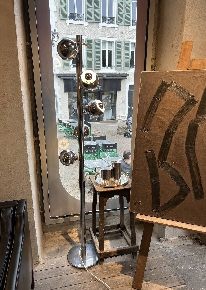 Rare magnetic eyeball floor lamp by Goffredo Reggiani