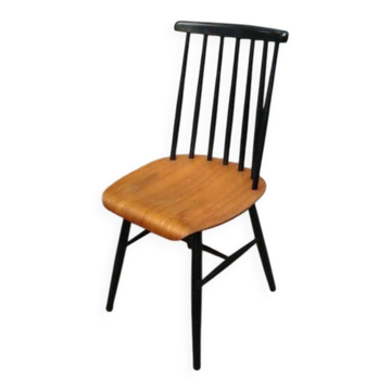Chaise à dossier en fuseau 1960