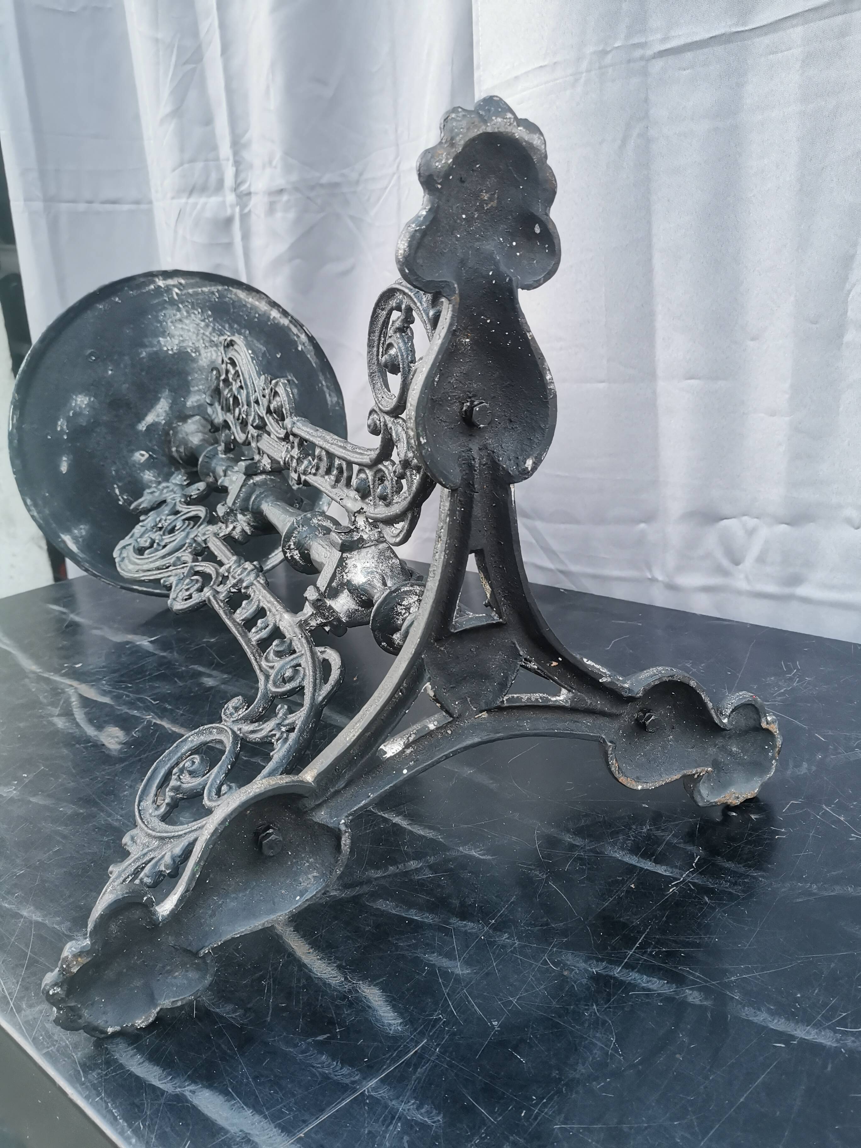 Antique cast iron "Napoleon III" selette