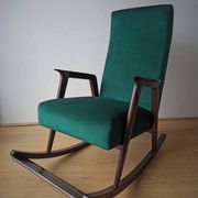 Fauteuil à bascule vintage des années 50.