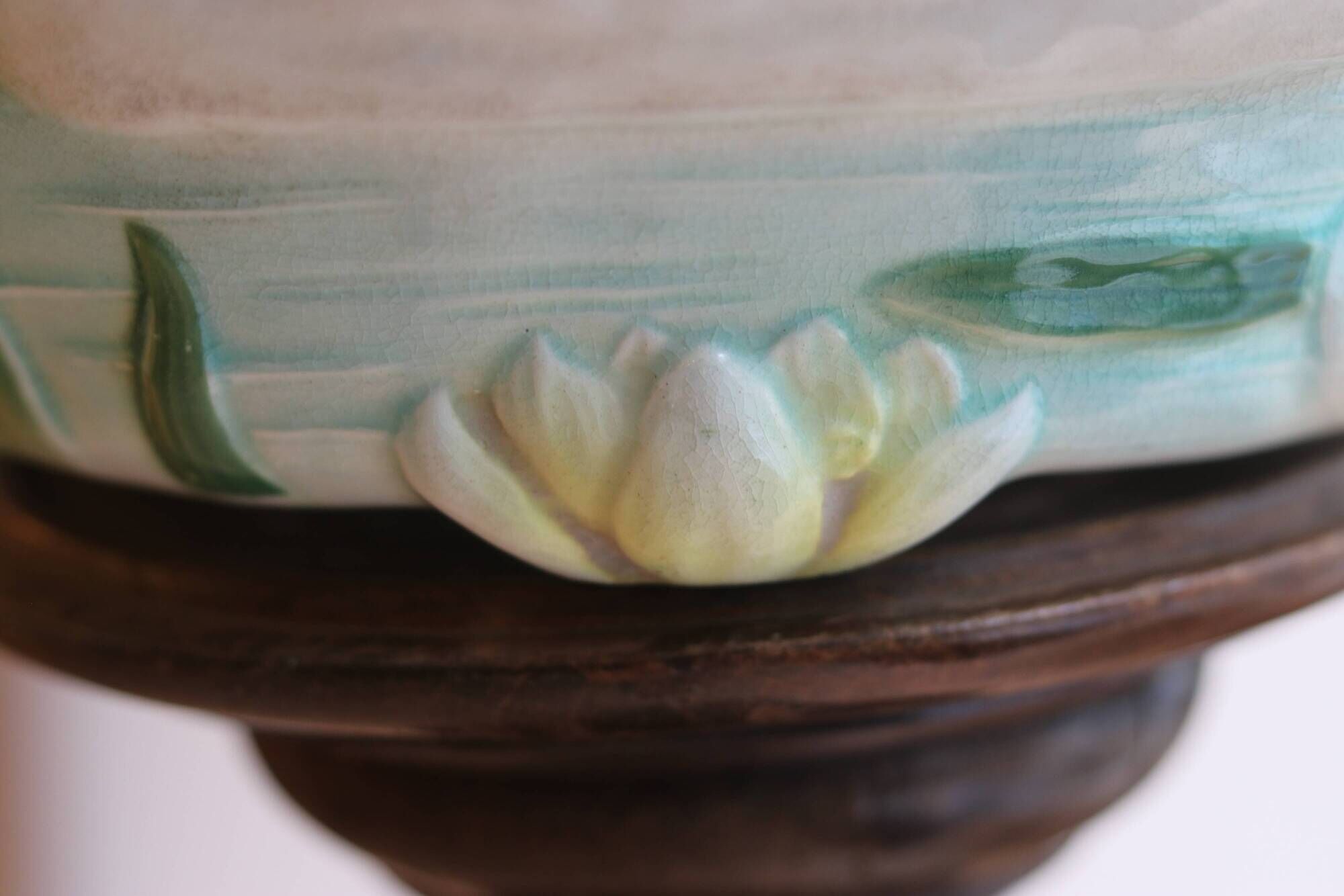 Cache-pot in earthenware Art Nouveau, Saint-Clément factory, around 1900.