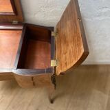 Wooden dressing table in marquetry