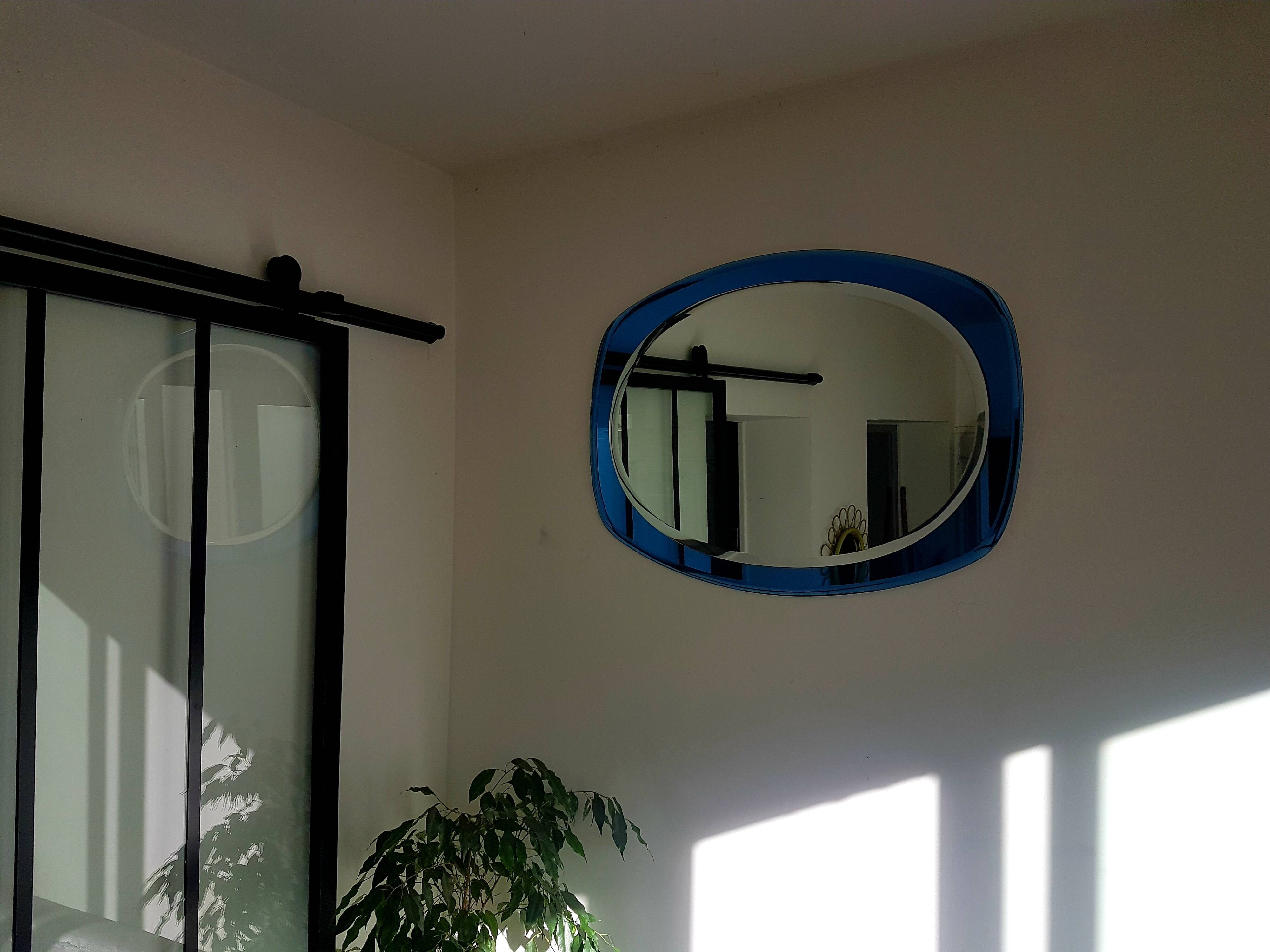 Miroir sur plaque de verre bleu 60×80 cm