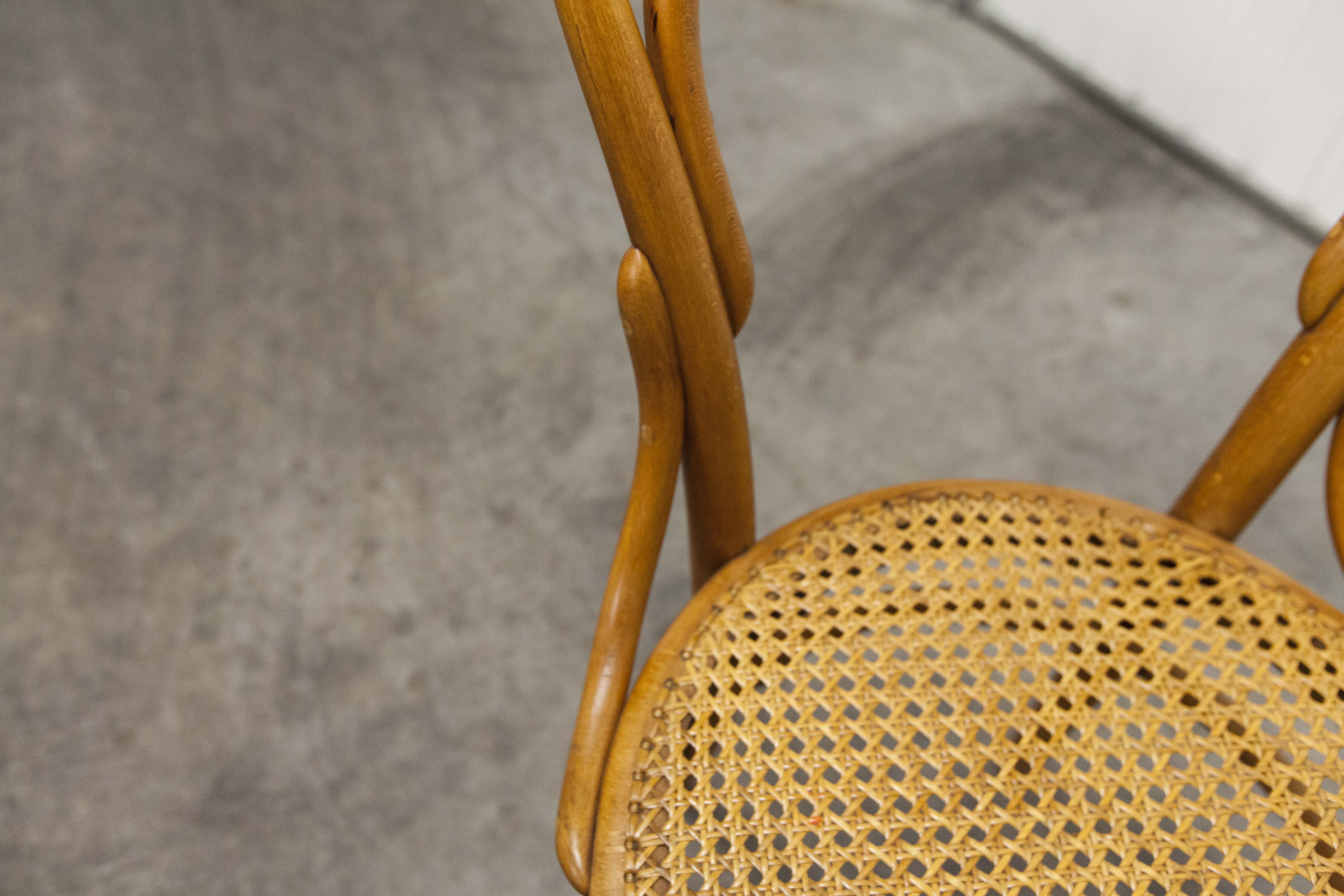 Chaise bistrot bois courbé 1980 cannage miel