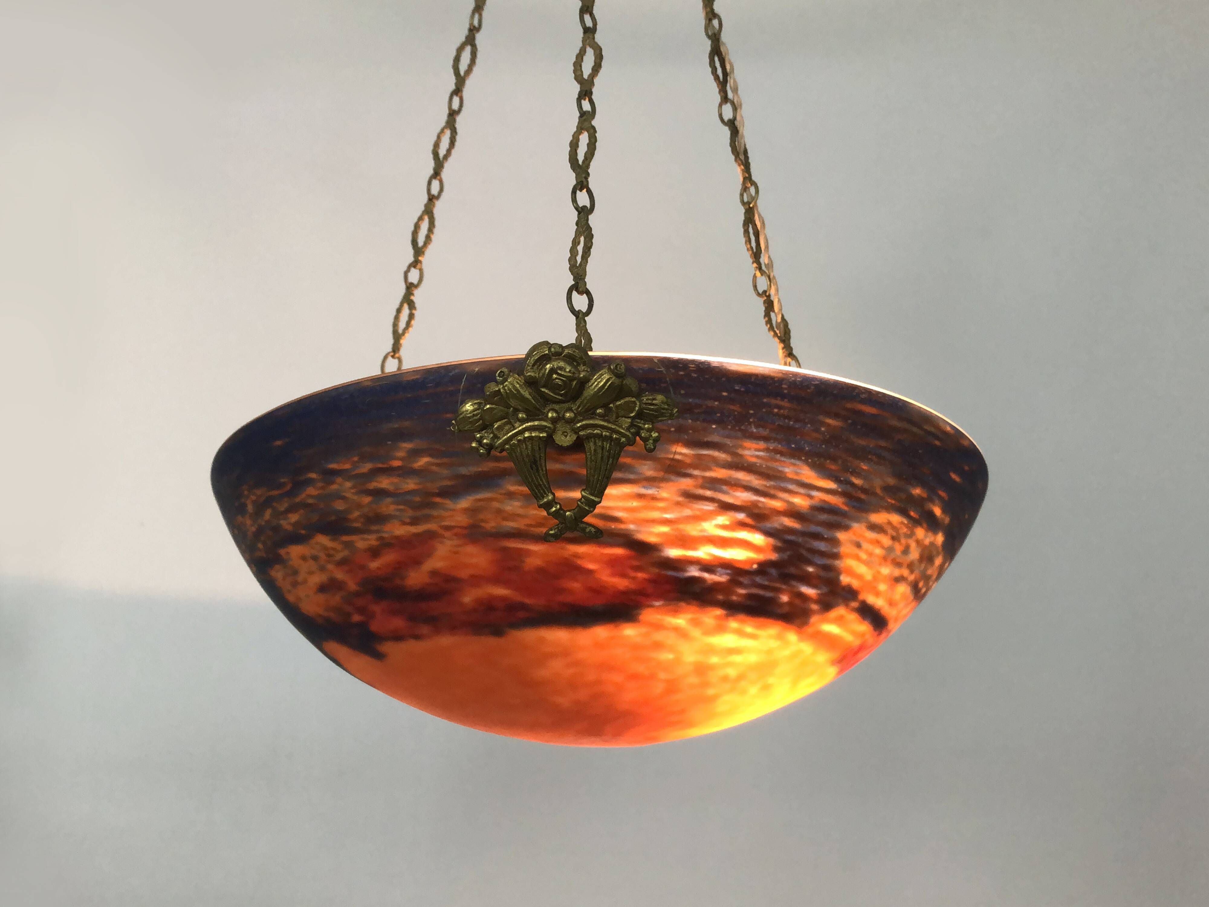 Art Deco 1 Feu Noverdy France basin pendant light in marmoreal glass paste