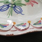 Plat antique ovale bouquet de fleurs