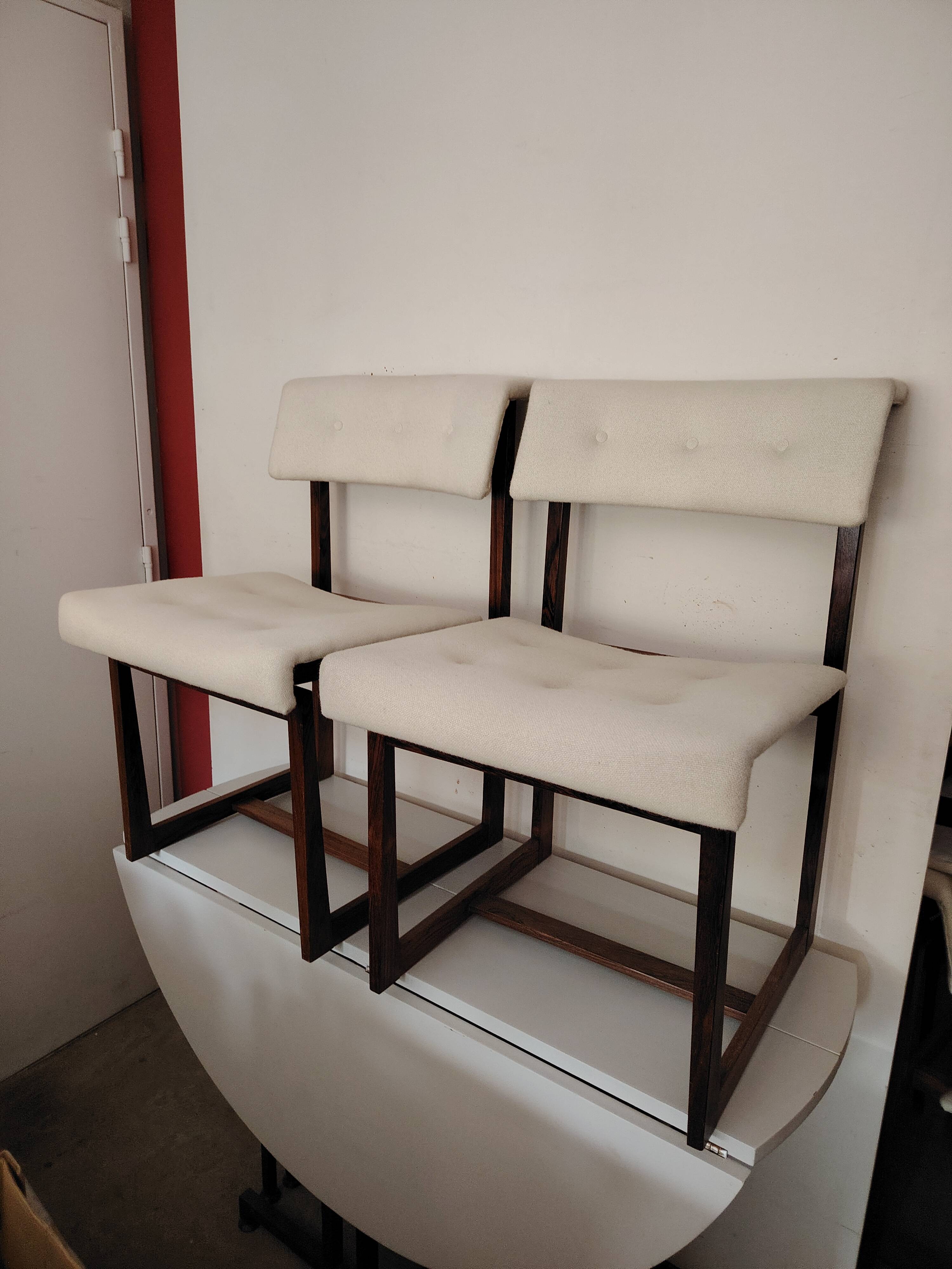 chaises de Henning Sorensen en palissandre massif et lainage blanc