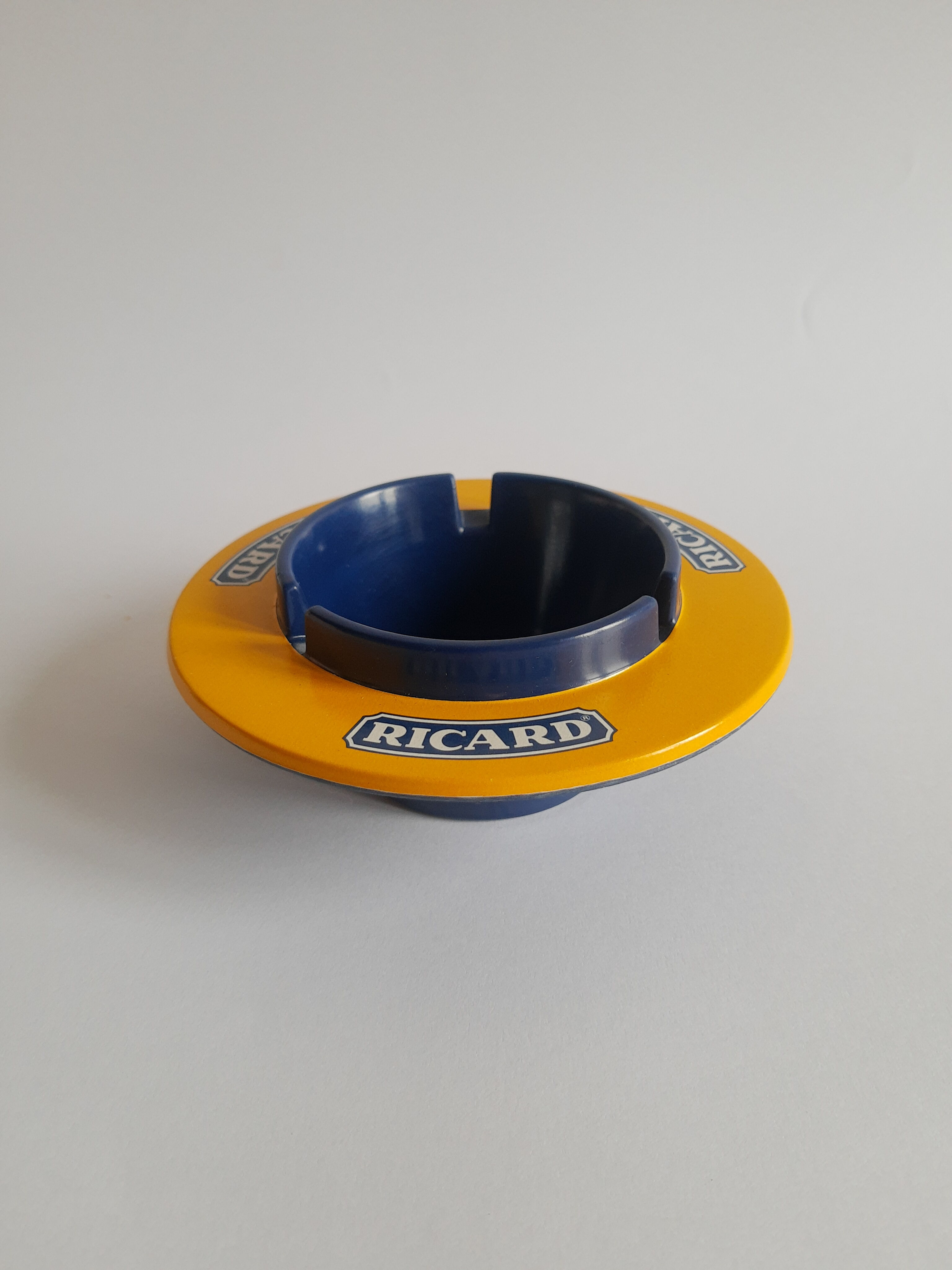 Vintage Ricard Saturn advertising ashtray