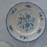 4 flat plates Keller & Guerin Luneville décor flowers Passionflower blue faience old