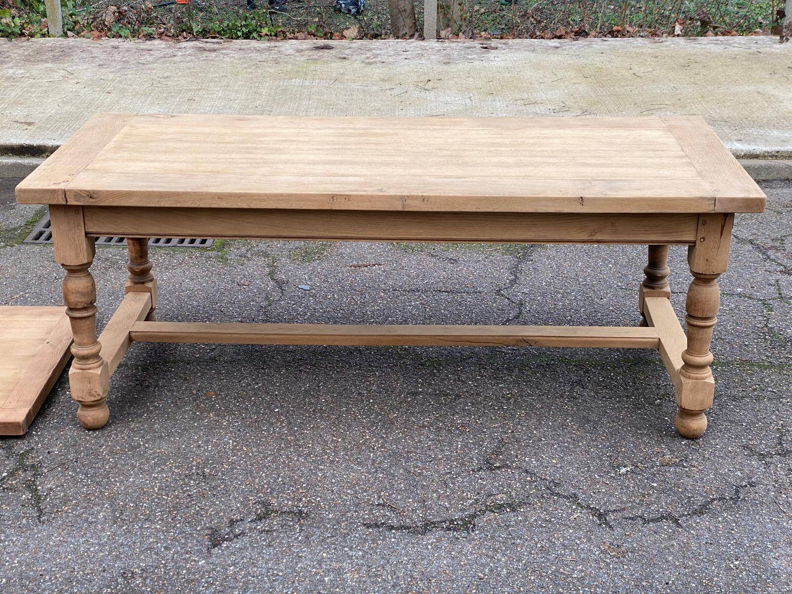 Renovated extendable farmhouse dining table in solid oak, 19th century, 200-300cm.