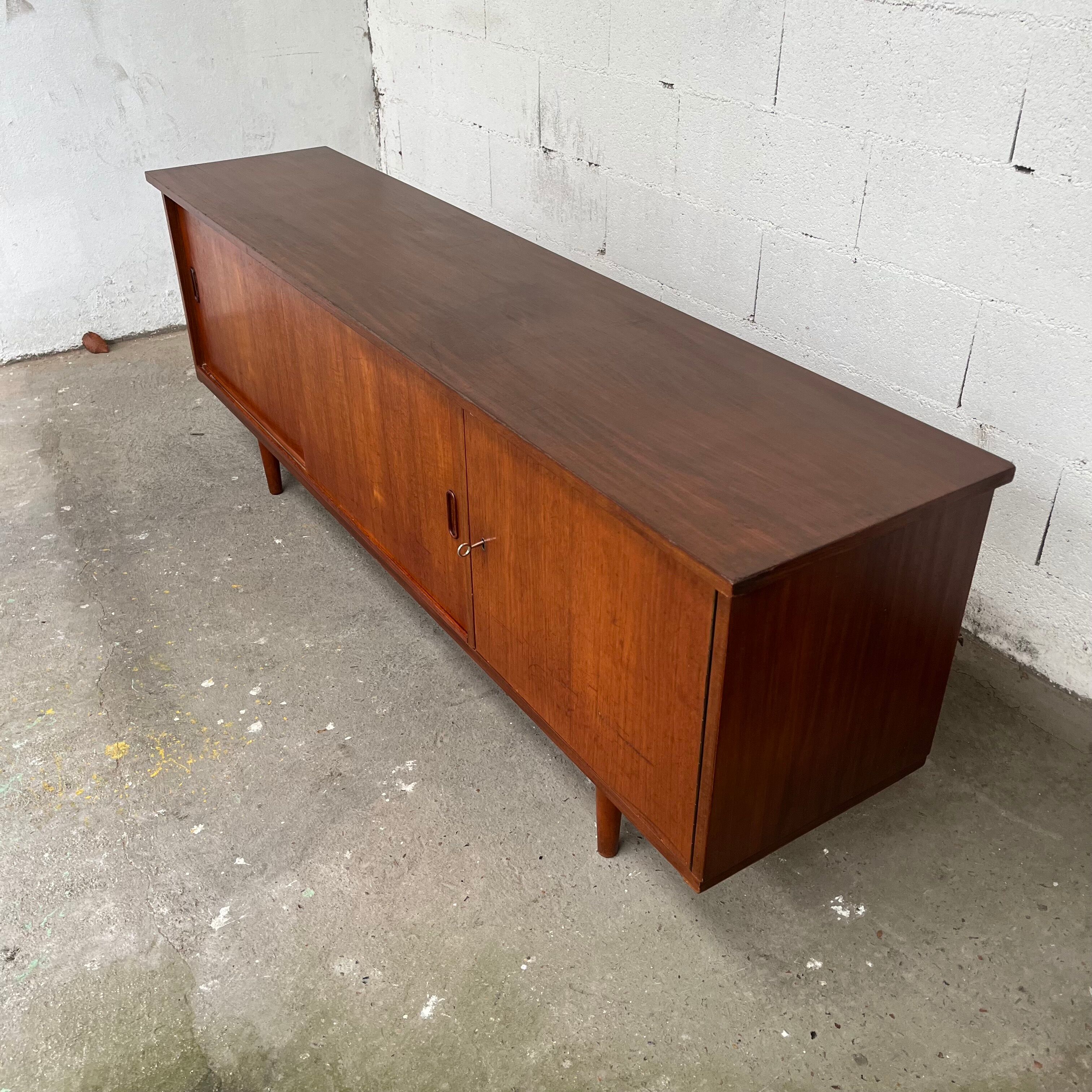 Teak row - Holland 50s
