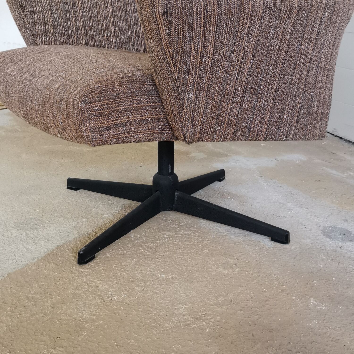 Pair of Czechoslovak swivel chairs year 70