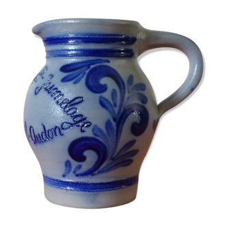 Pitcher in Alsace sandstone