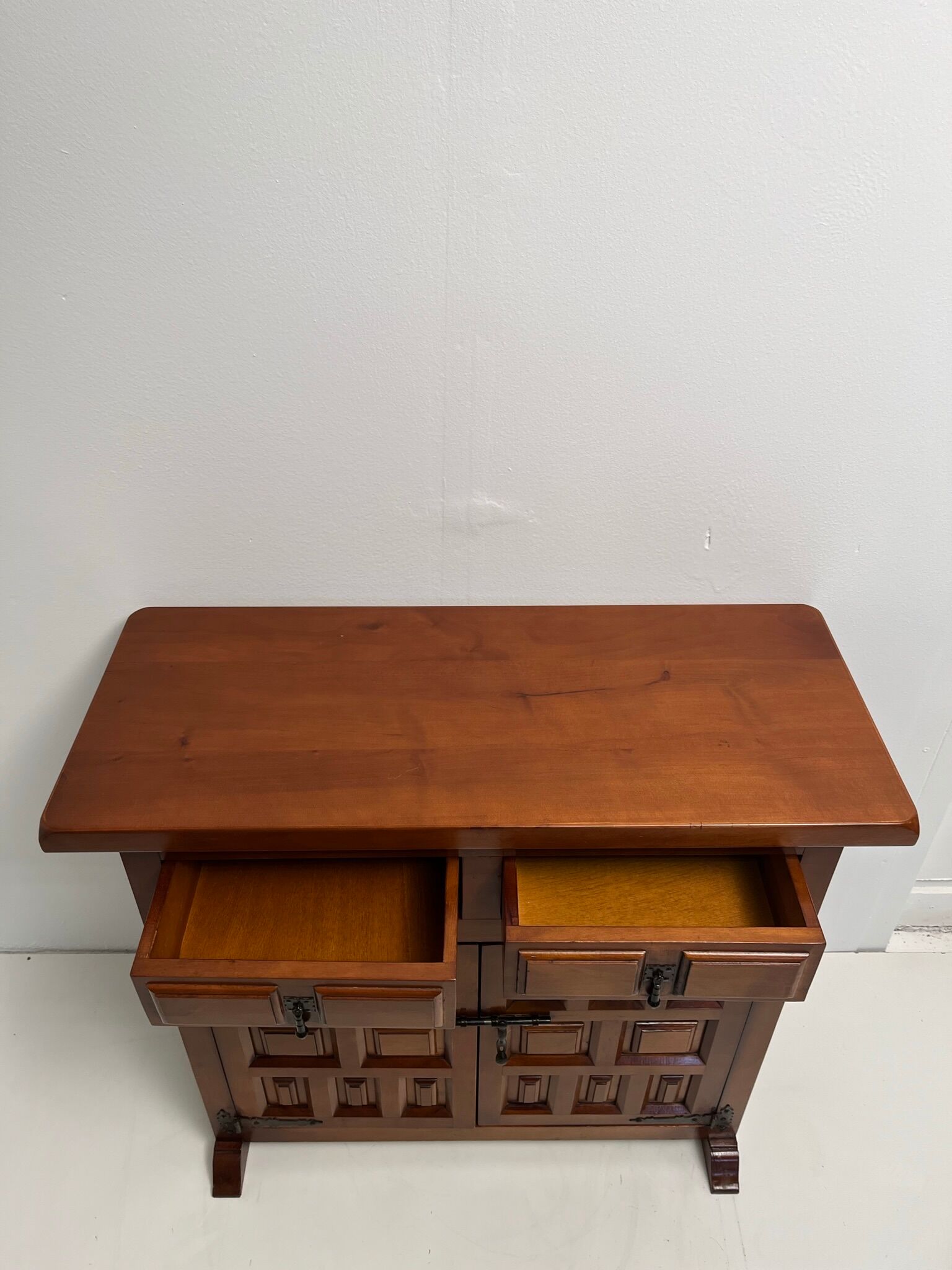 Buffet commode catalan vintage