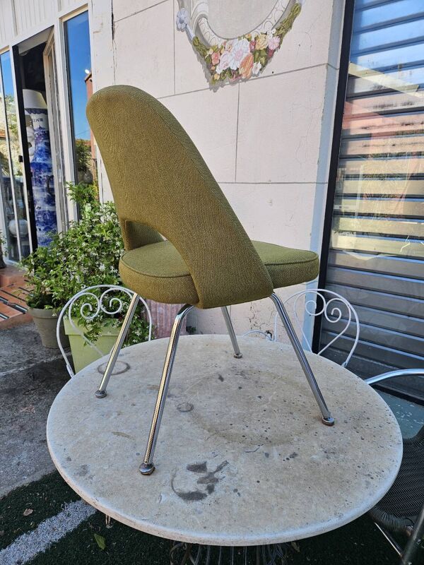 Chaise  conférence knoll design Eero Saarinen