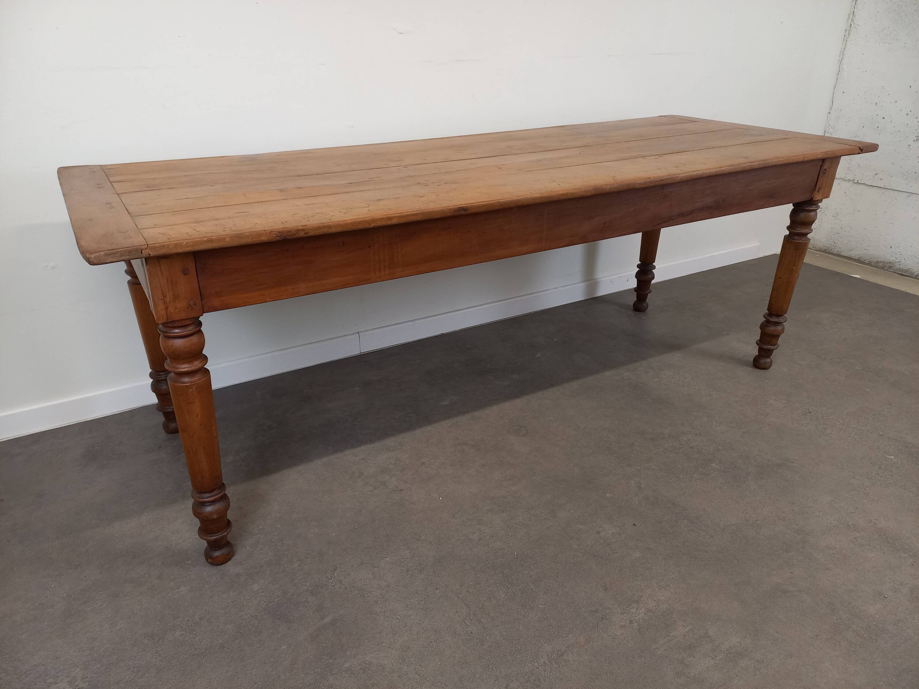 Walnut farm table 211 cm