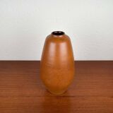 Minimalist vase from East German workshop by Paul Eydner, Waldenburg, 1960s.