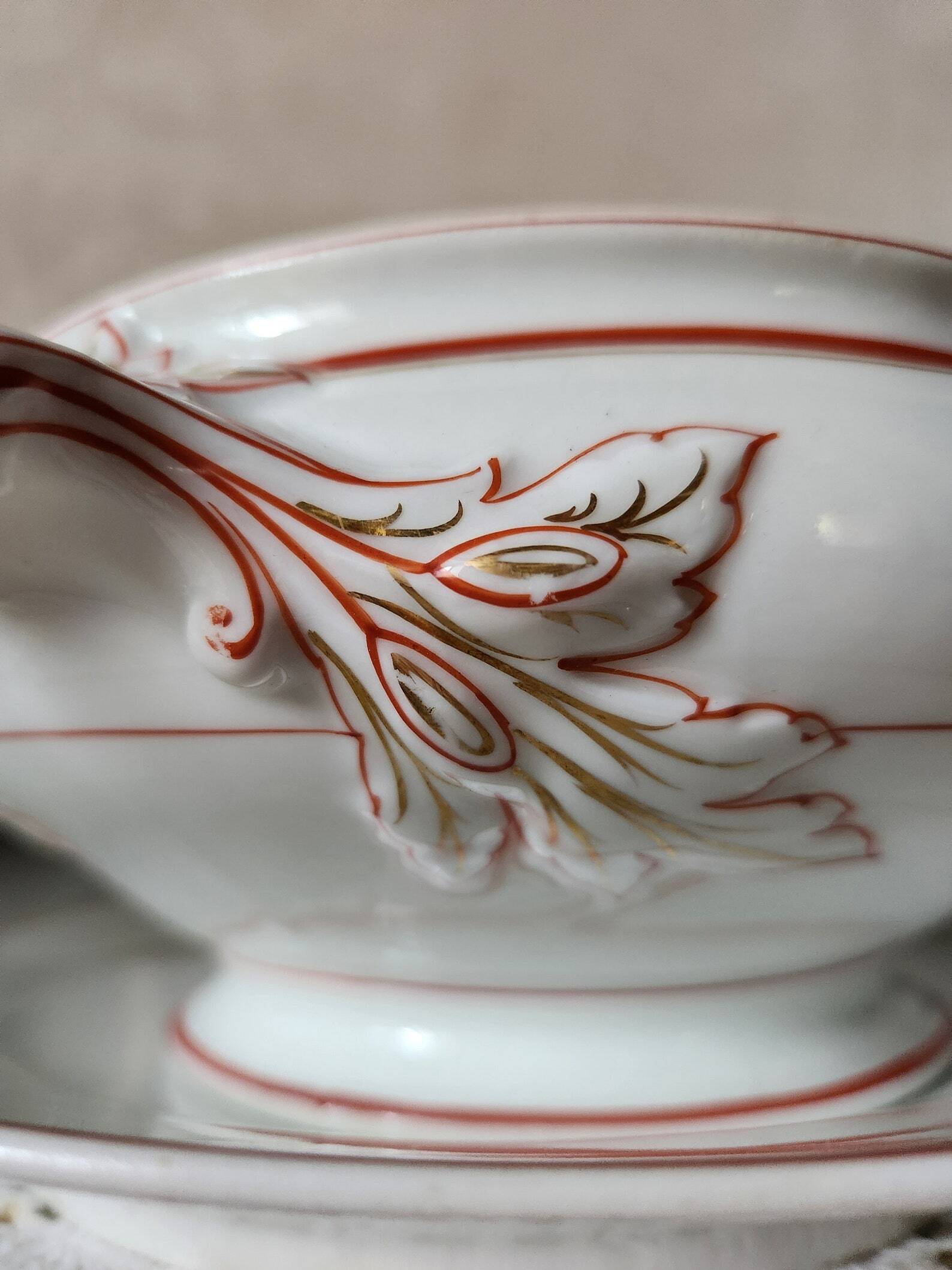 Circa 1900s Pillivuyt Gold 'BM' Monogrammed White Porcelain Soup Tureen