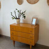 Lovely vintage chest of drawers from the 1960s.