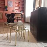 Nesting table