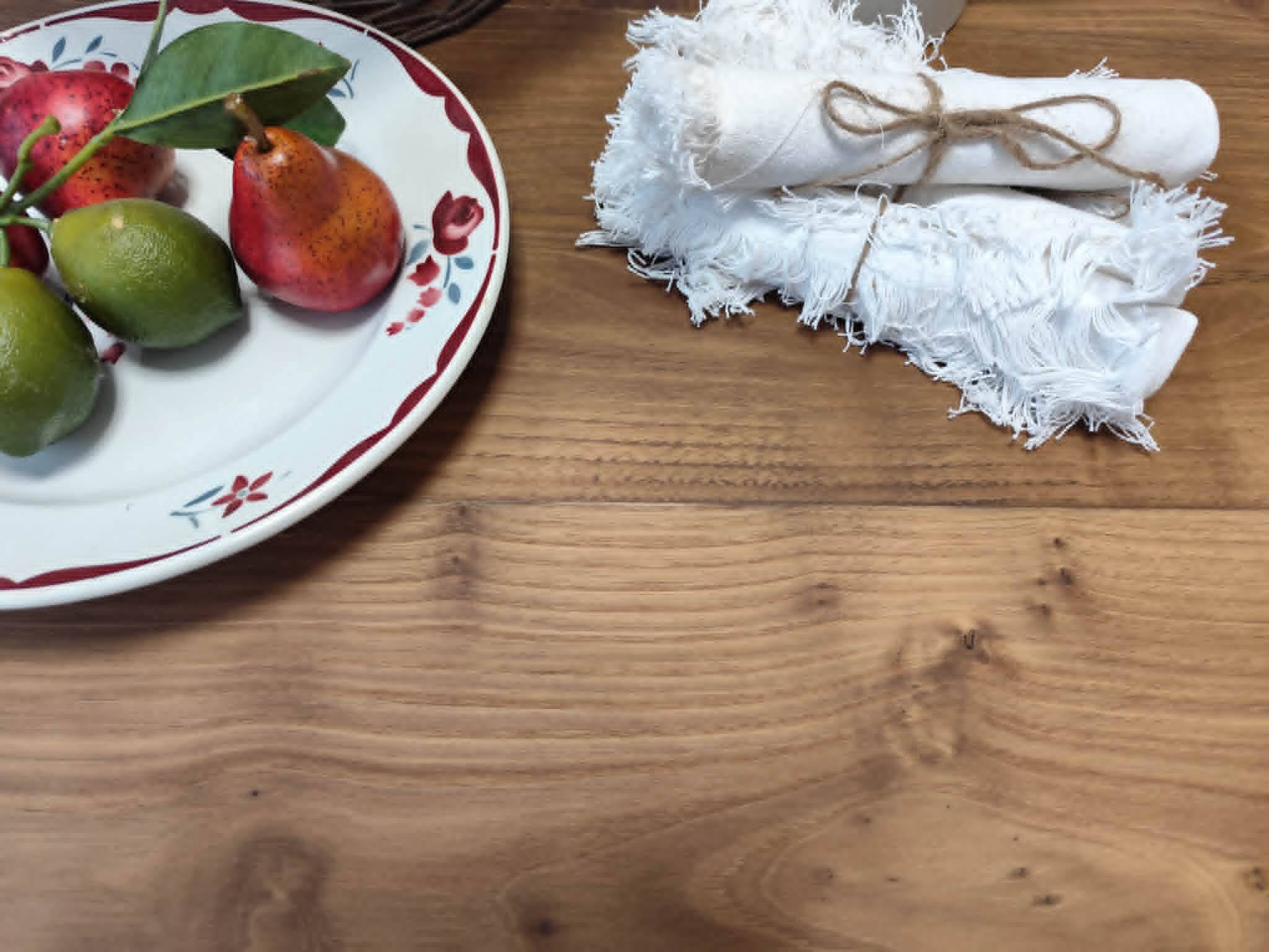 Square farmhouse table in solid oak.