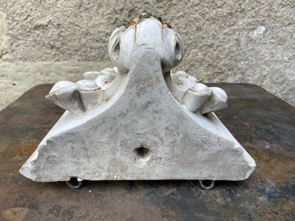 Console d’applique murale dorée