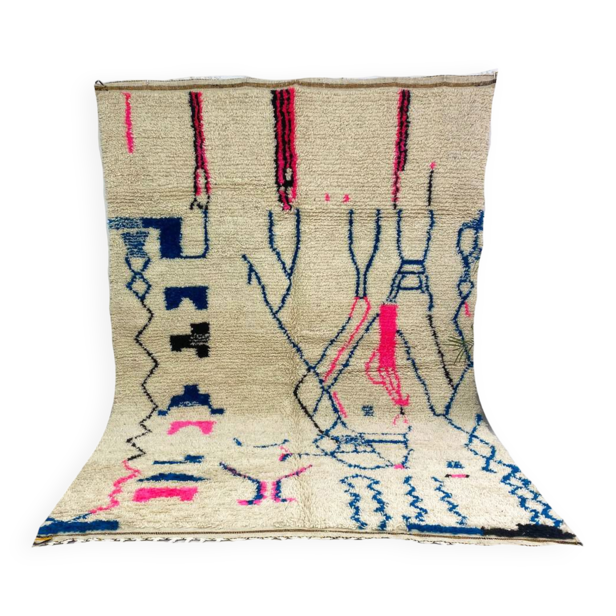 Handcrafted Moroccan Berber rug 200 x 285 CM