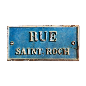 Street plate, embossed letters "rue Saint-Roch" in cast iron, 19th