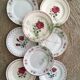 Set eight flowery dessert plates